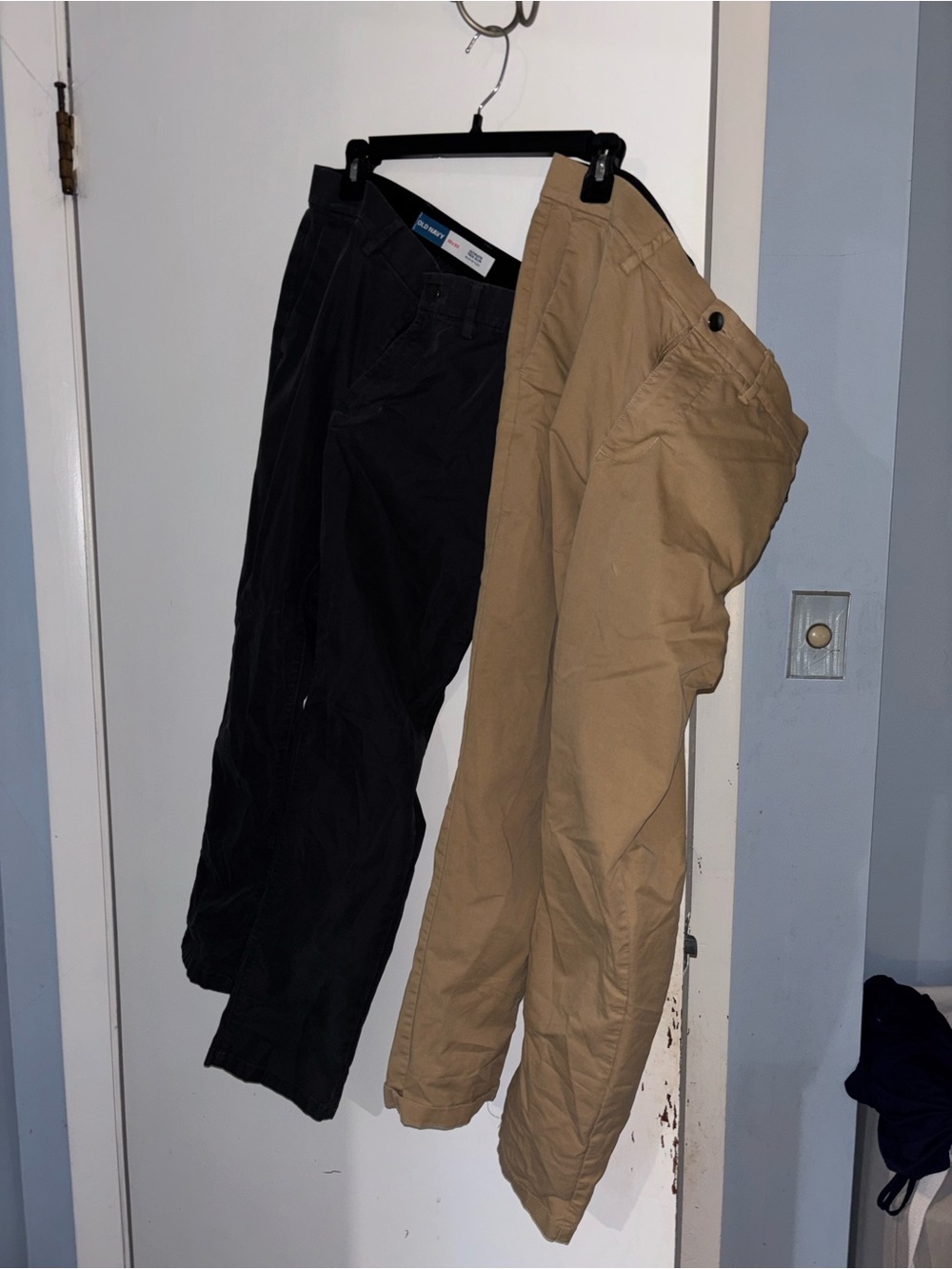 Old Navy Men's Chinos - Black & Khaki